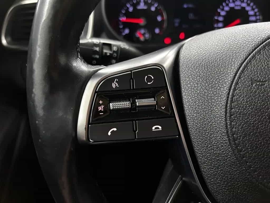 Kia Sorento Vision 4WD+Keyless+Bi-Xenon+Kam+Carplay 06/2018-photo-26