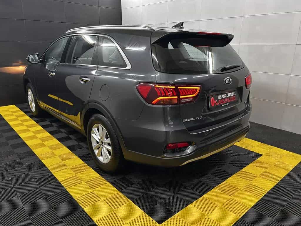 Kia Sorento Vision 4WD+Keyless+Bi-Xenon+Kam+Carplay 06/2018-photo-5