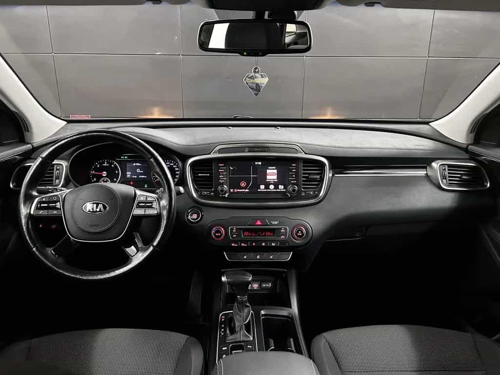 Kia Sorento Vision 4WD+Keyless+Bi-Xenon+Kam+Carplay 06/2018-photo-8