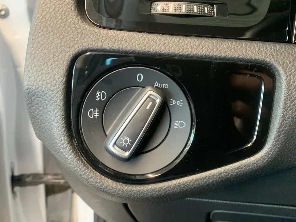 Volkswagen Golf VII Variant Join 1.5 TSI DSG PANO APP NAVI 04/2019-photo-19