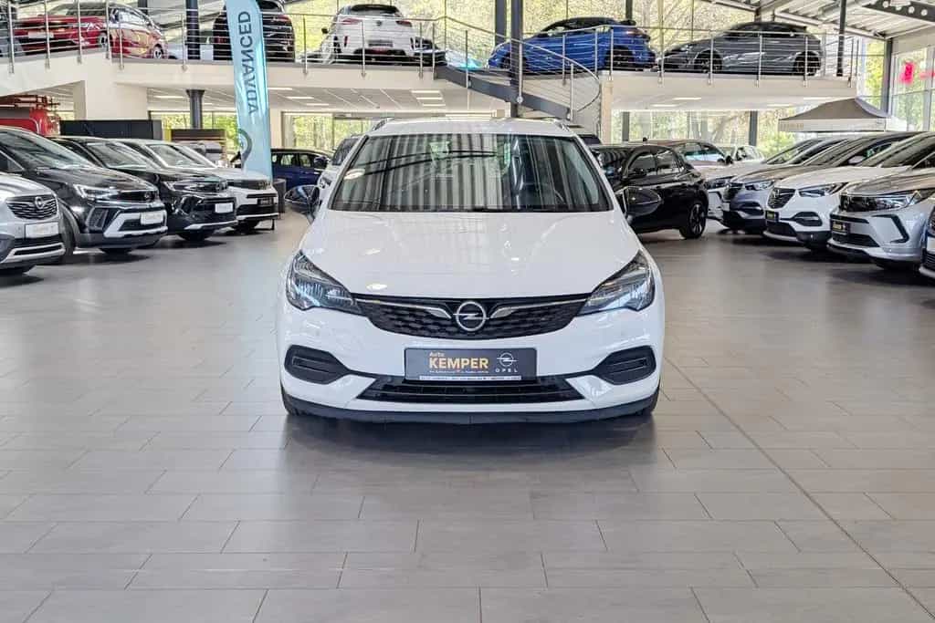 Opel Astra ST 1.5 D Business Elegance Autom. *Navi* 01/2022-photo-1