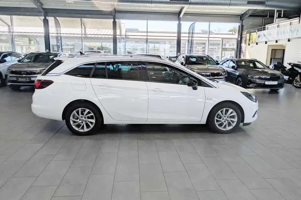 Opel Astra ST 1.5 D Business Elegance Autom. *Navi* 01/2022-photo-14