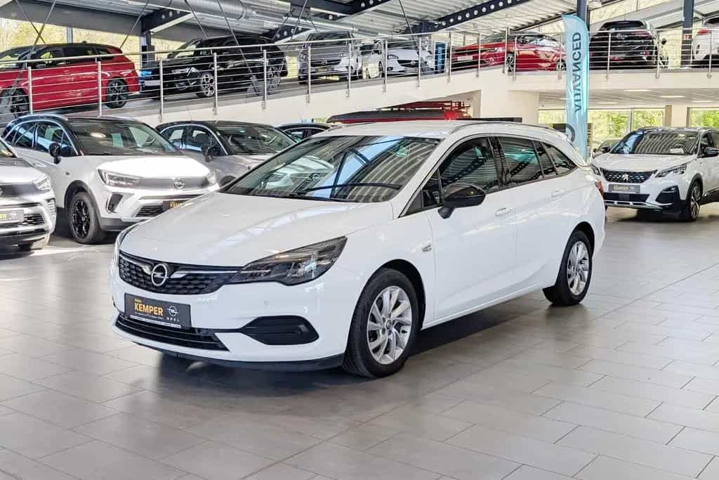 Opel Astra ST 1.5 D Business Elegance Autom. *Navi* 01/2022-photo-2