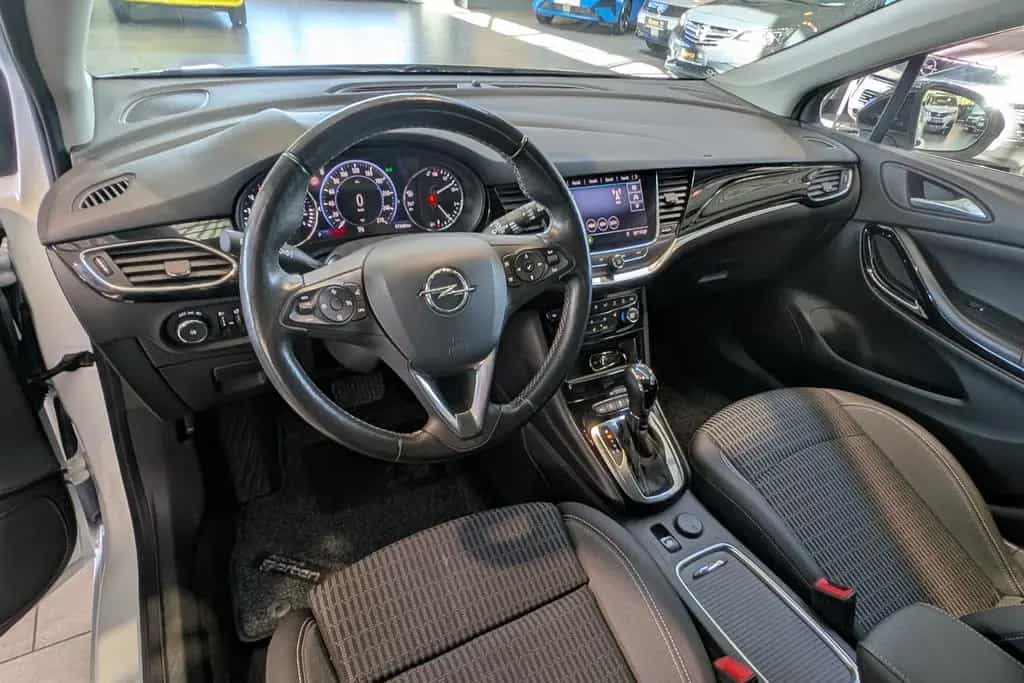Opel Astra ST 1.5 D Business Elegance Autom. *Navi* 01/2022-photo-5