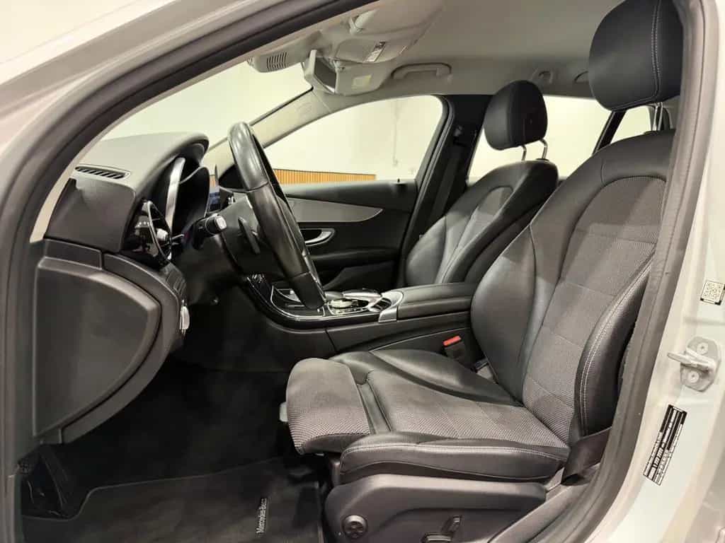 Mercedes-Benz C 180 T Exclusive AUTOMATIK+NAVI+LED+AHK+KAMERA 10/2019-photo-14