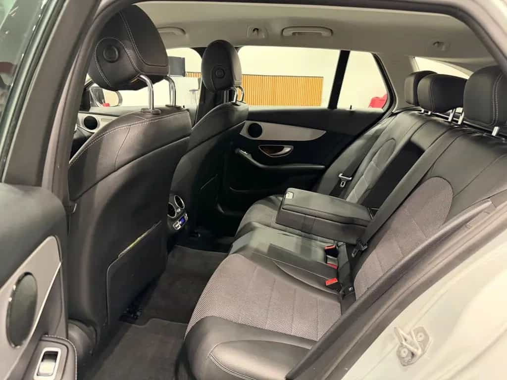 Mercedes-Benz C 180 T Exclusive AUTOMATIK+NAVI+LED+AHK+KAMERA 10/2019-photo-16
