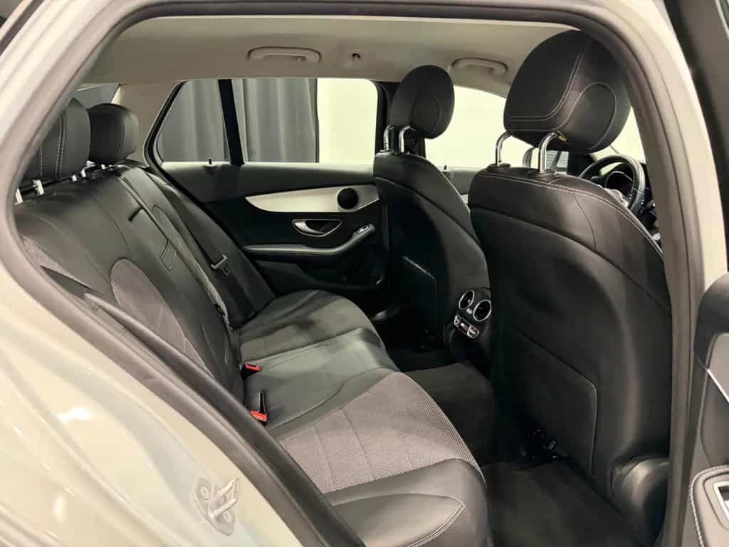 Mercedes-Benz C 180 T Exclusive AUTOMATIK+NAVI+LED+AHK+KAMERA 10/2019-photo-21