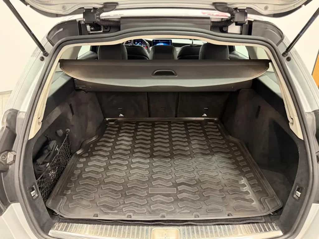 Mercedes-Benz C 180 T Exclusive AUTOMATIK+NAVI+LED+AHK+KAMERA 10/2019-photo-28