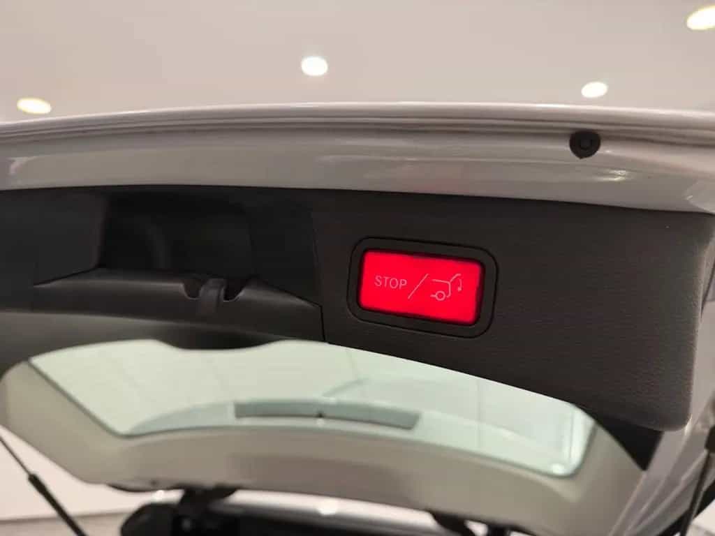 Mercedes-Benz C 180 T Exclusive AUTOMATIK+NAVI+LED+AHK+KAMERA 10/2019-photo-29