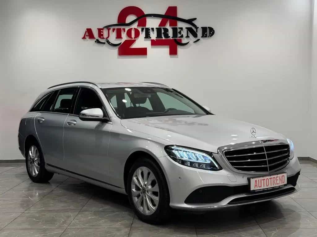 Mercedes-Benz C 180 T Exclusive AUTOMATIK+NAVI+LED+AHK+KAMERA 10/2019-photo-3