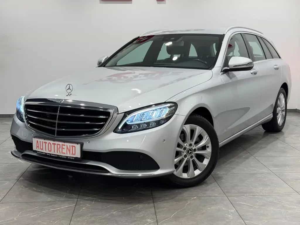 Mercedes-Benz C 180 T Exclusive AUTOMATIK+NAVI+LED+AHK+KAMERA 10/2019-photo-4