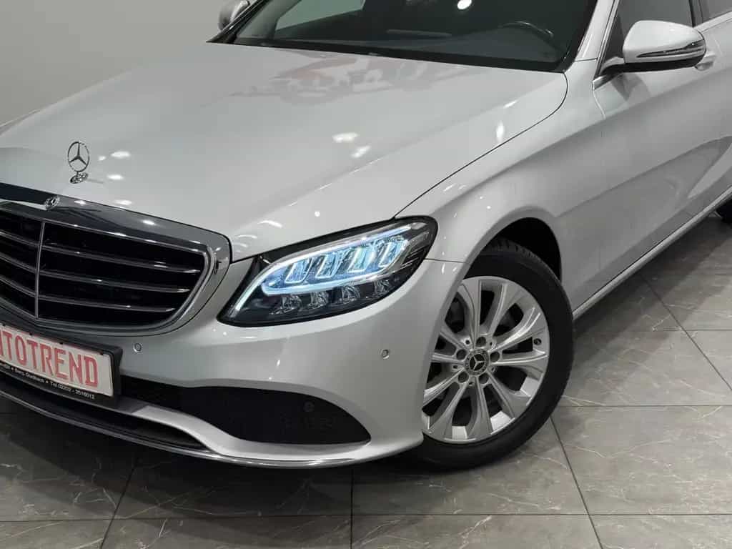 Mercedes-Benz C 180 T Exclusive AUTOMATIK+NAVI+LED+AHK+KAMERA 10/2019-photo-5