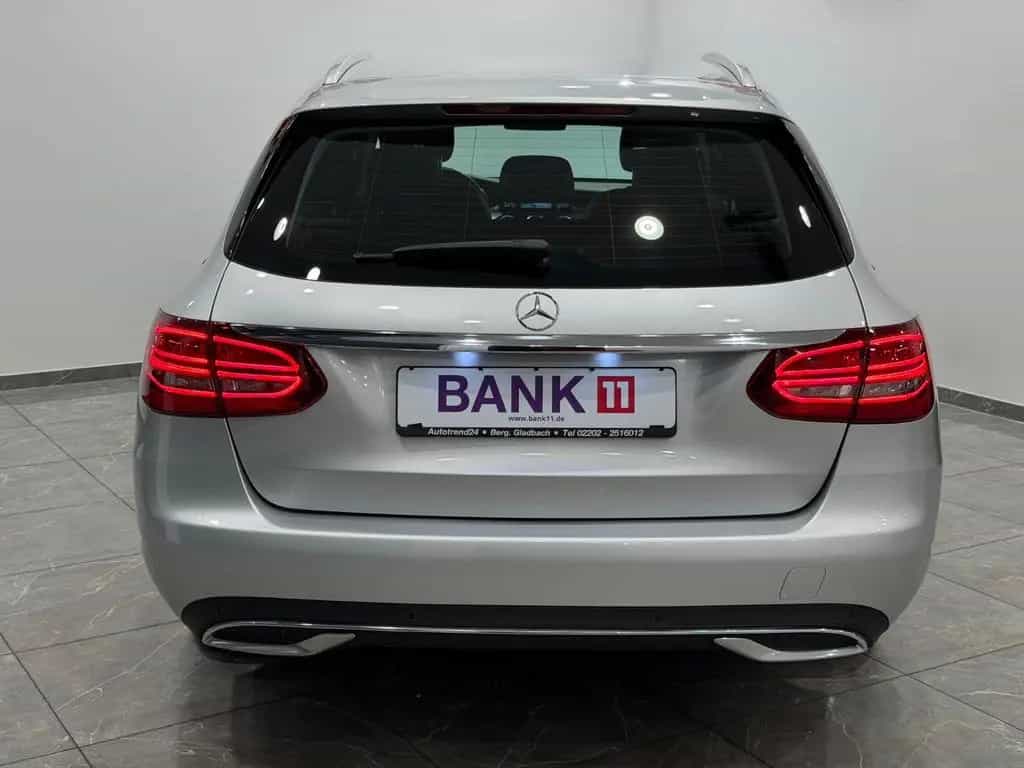 Mercedes-Benz C 180 T Exclusive AUTOMATIK+NAVI+LED+AHK+KAMERA 10/2019-photo-7