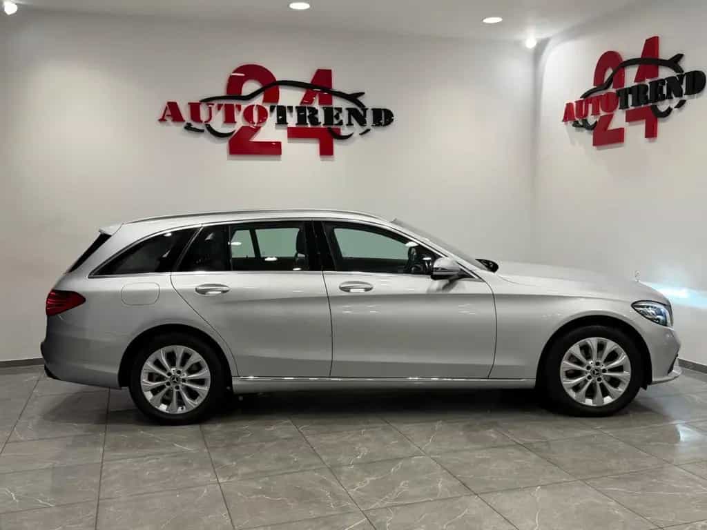 Mercedes-Benz C 180 T Exclusive AUTOMATIK+NAVI+LED+AHK+KAMERA 10/2019-photo-8