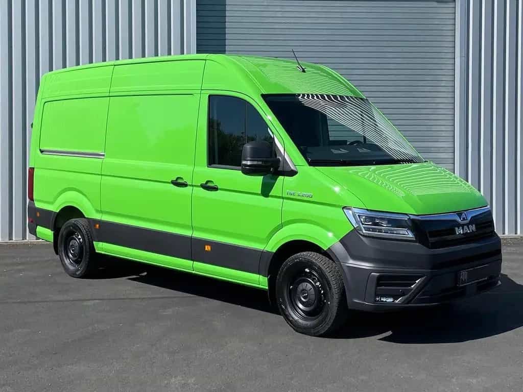 MAN TGE 3.200 L3H3 Kasten 2xSTANDH ACC 04/2026-photo-1