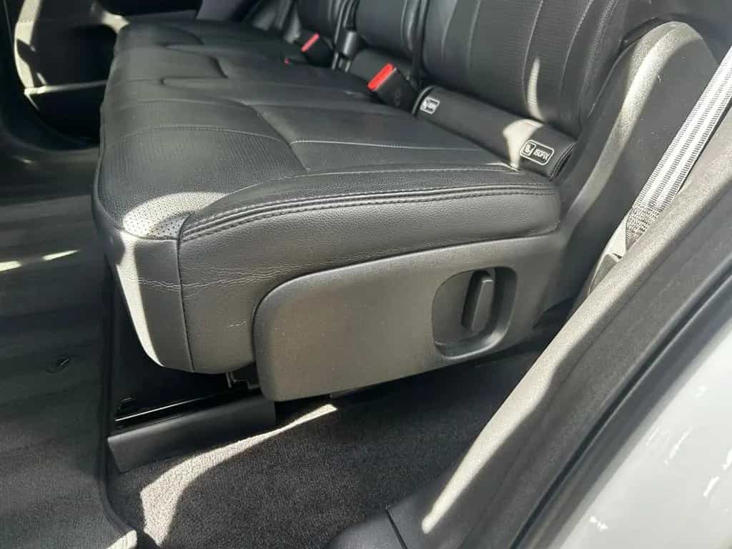 Land Rover Discovery 5 HSE TD6 1. Besitz, STHZ , AHK , ACC, 09/2017-photo-22