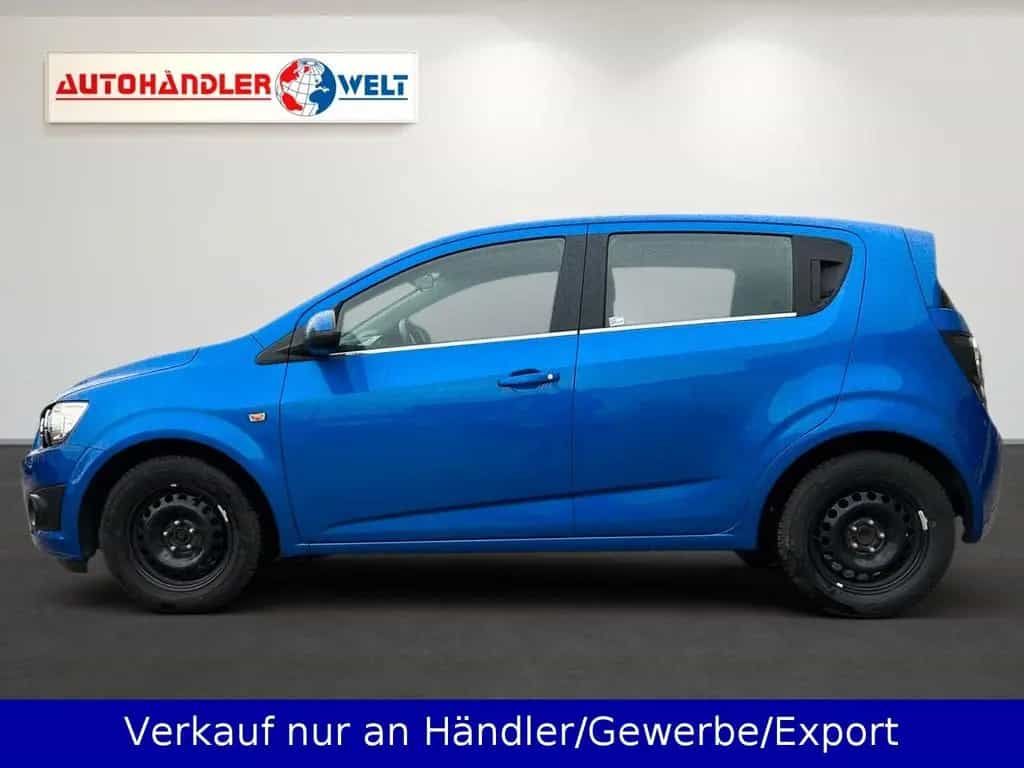 Chevrolet Aveo Schrägheck 1.6i LTZ Klimaanlage SHZ PDC 06/2011-photo-6