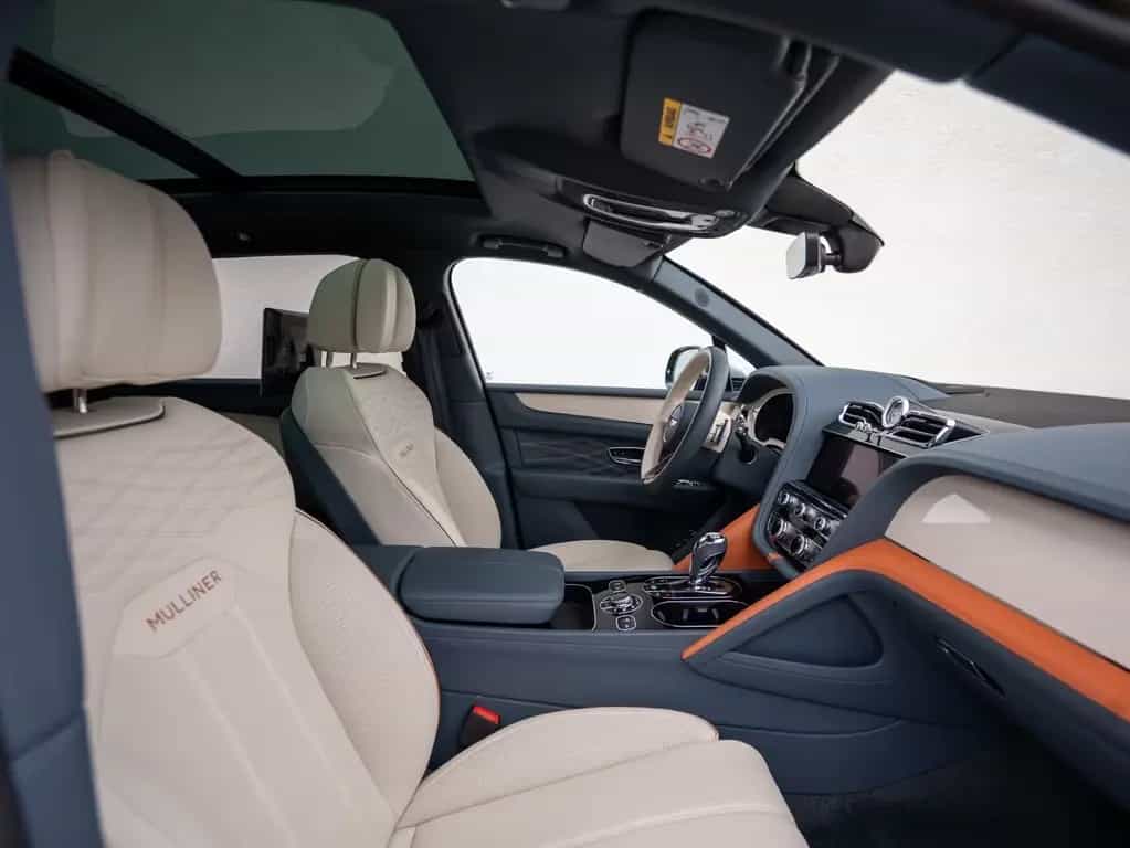 Bentley Bentayga EWB Mulliner V8 01/2025-photo-12