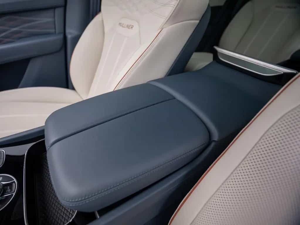 Bentley Bentayga EWB Mulliner V8 01/2025-photo-30