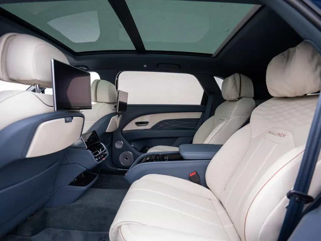 Bentley Bentayga EWB Mulliner V8 01/2025-photo-39