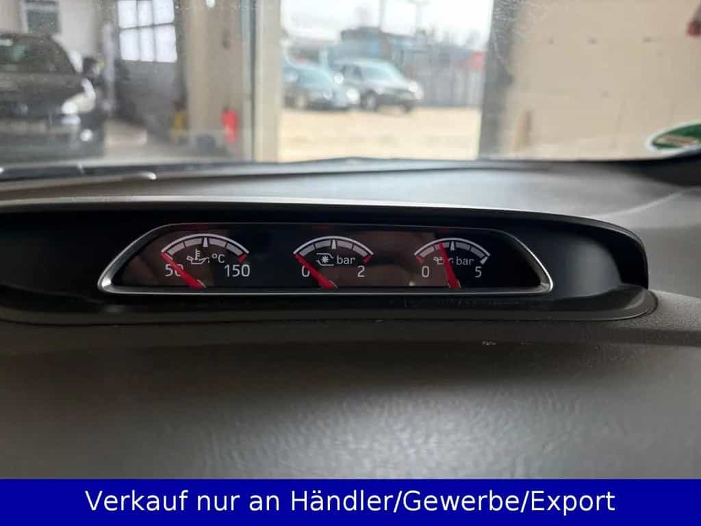 Ford Focus ST Kombi 2.0EB AAC Xenon SHZ Navi PDC 03/2017-photo-21