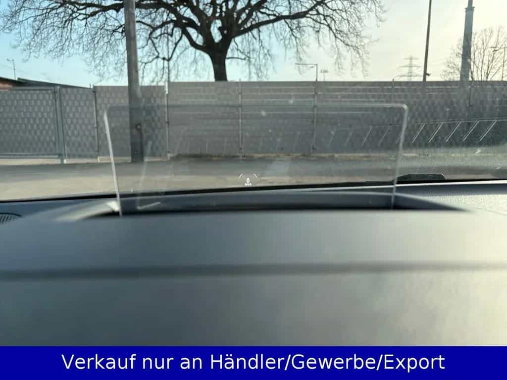 Ford Focus Kombi 2.3 EB ST LED Leder SHZ Navi PDC 07/2019-photo-24