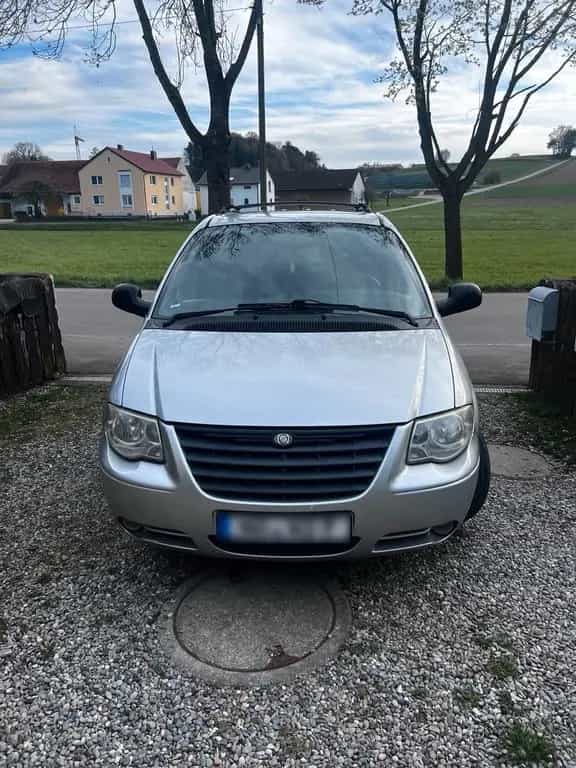 Chrysler Voyager 2.8 crd automatisch 6 Sit... 04/2006-photo-4