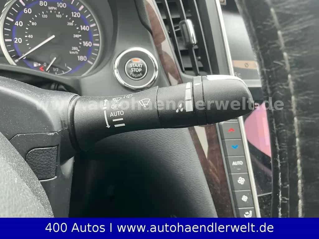 Infiniti Q50 3.7 V6 Hybrid Premium Executive Auto 07/2014-photo-16