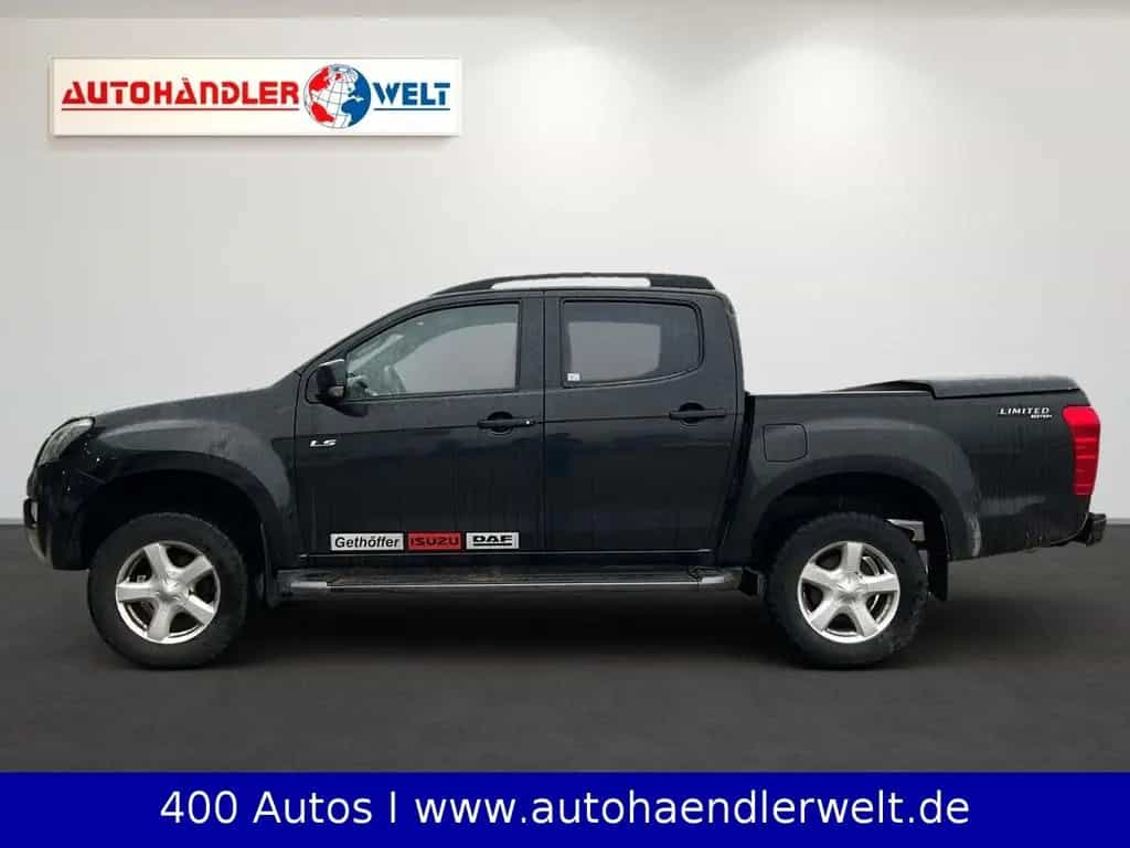 Isuzu D-Max Double Cab 4WD Premium 11/2015-photo-6