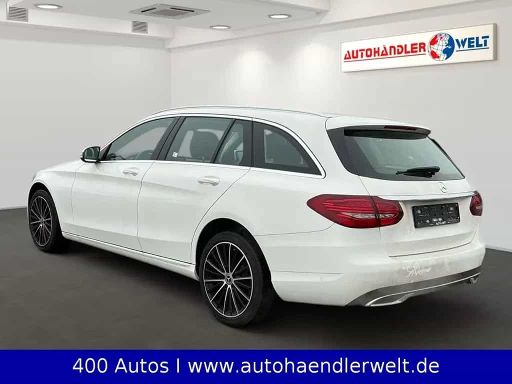 Mercedes-Benz C-Class d T Avantgarde 4Matic LED Navi Kamera DAB 09/2020-photo-5