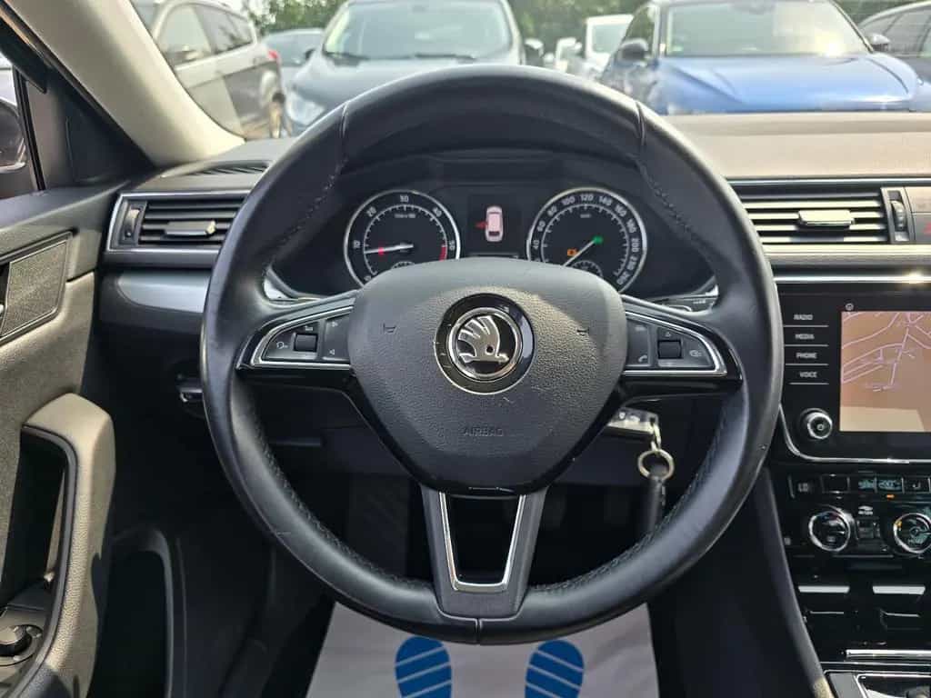Skoda Superb Combi Ambition Automatik/ TÜV NEU 08/2018-photo-13