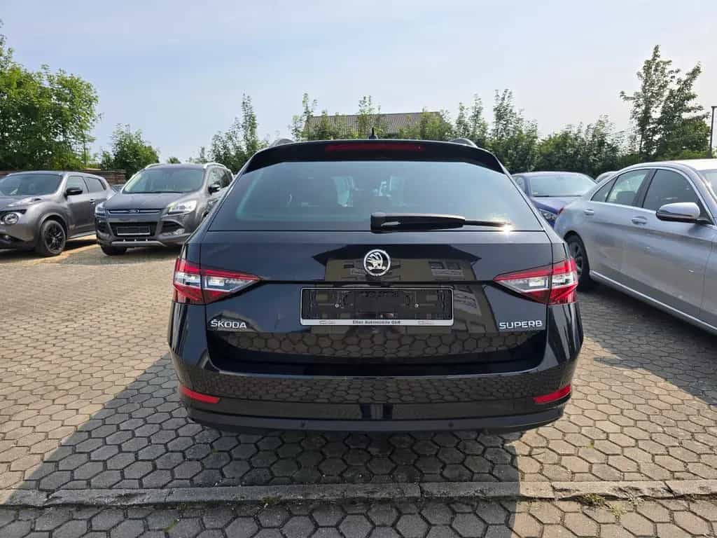 Skoda Superb Combi Ambition Automatik/ TÜV NEU 08/2018-photo-3