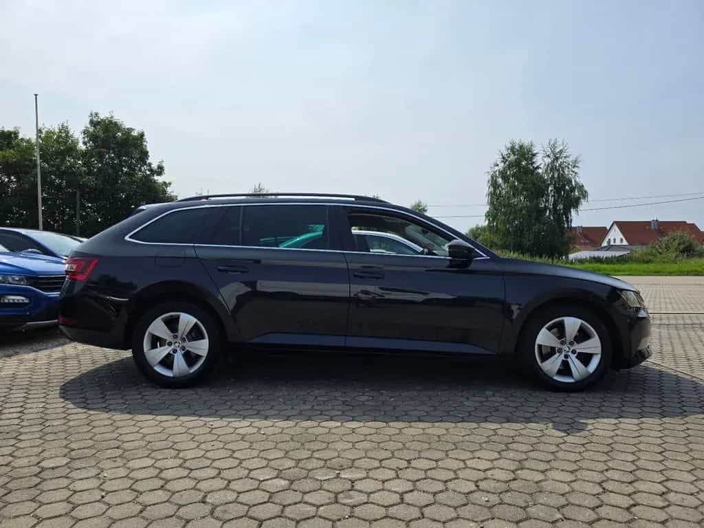 Skoda Superb Combi Ambition Automatik/ TÜV NEU 08/2018-photo-6