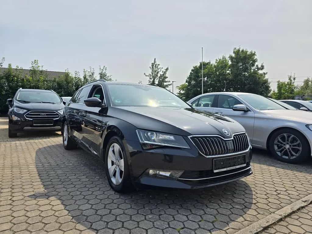 Skoda Superb Combi Ambition Automatik/ TÜV NEU 08/2018-photo-7