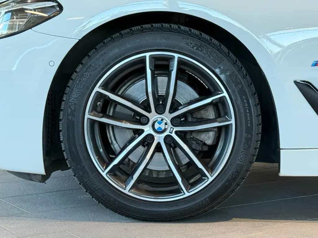 BMW 520 Limousine*M-Paket*PremiumSelect* 10/2021-photo-1