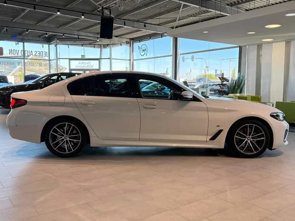 BMW 520 Limousine*M-Paket*PremiumSelect* 10/2021-photo-7