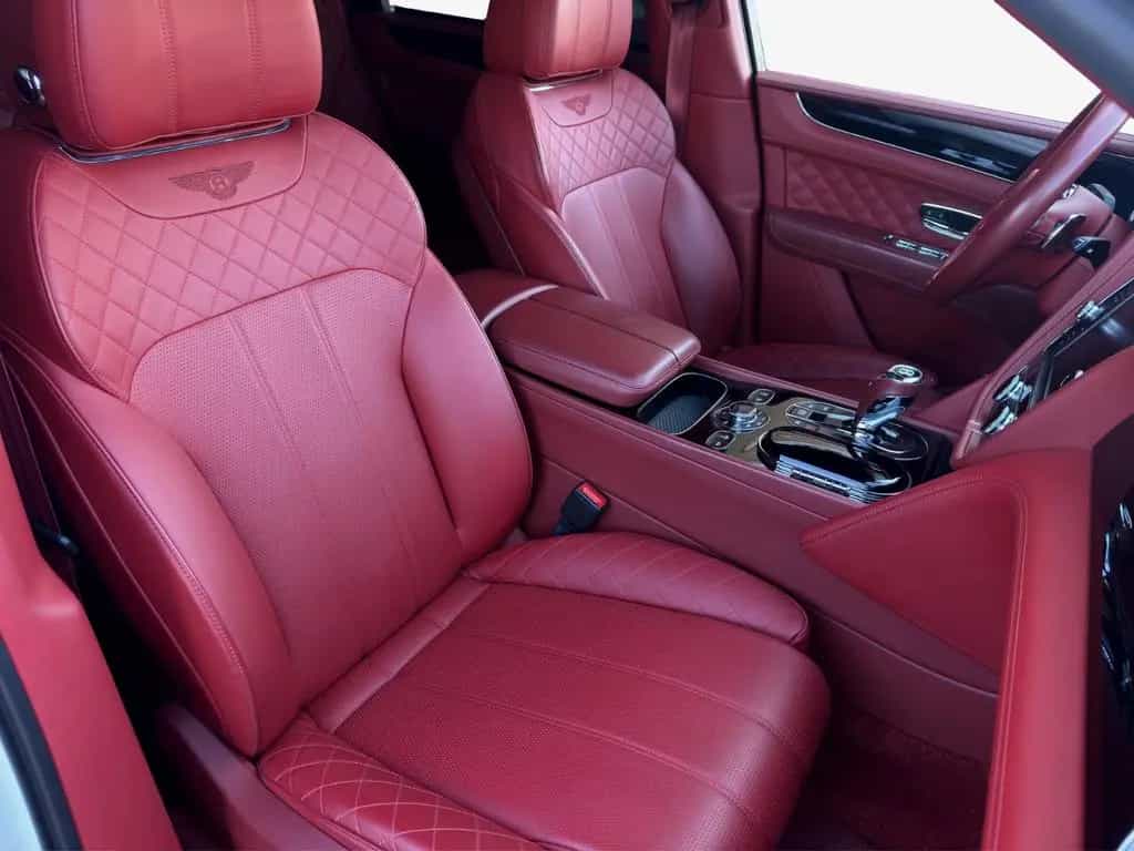 Bentley Bentayga W12 4WD Limited Edition 69/999 10/2016-photo-4