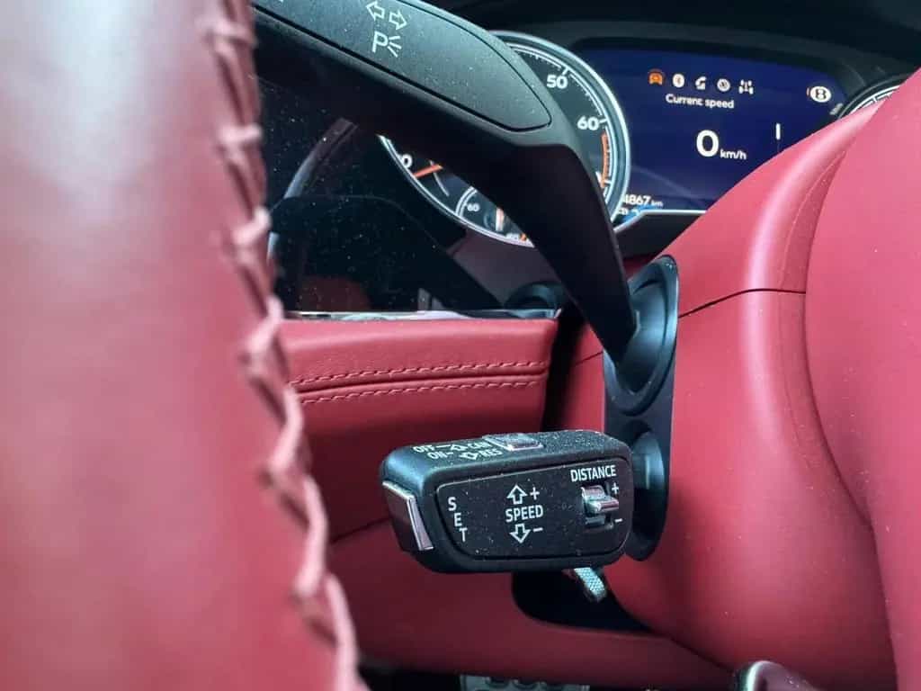 Bentley Bentayga W12 4WD Limited Edition 69/999 10/2016-photo-8