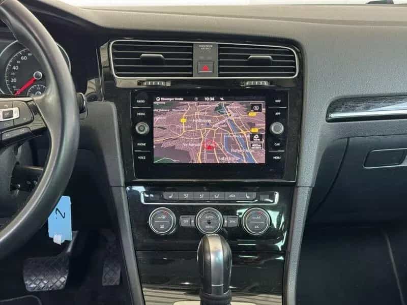 Volkswagen Golf 1.5 TSI R-Line Navi.LED.ACC.PDCv+h.Sitzheiz 08/2018-photo-5