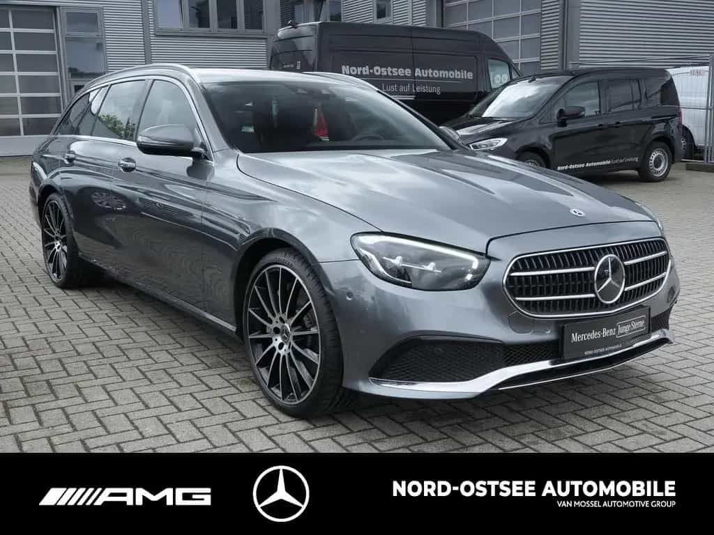 Mercedes-Benz E 450 T AVANTGARDE 4M KAMERA DISTRO SHD AHK LED 05/2022-photo-2