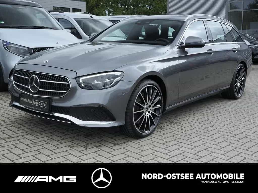 Mercedes-Benz E 450 T AVANTGARDE 4M KAMERA DISTRO SHD AHK LED 05/2022-photo-5