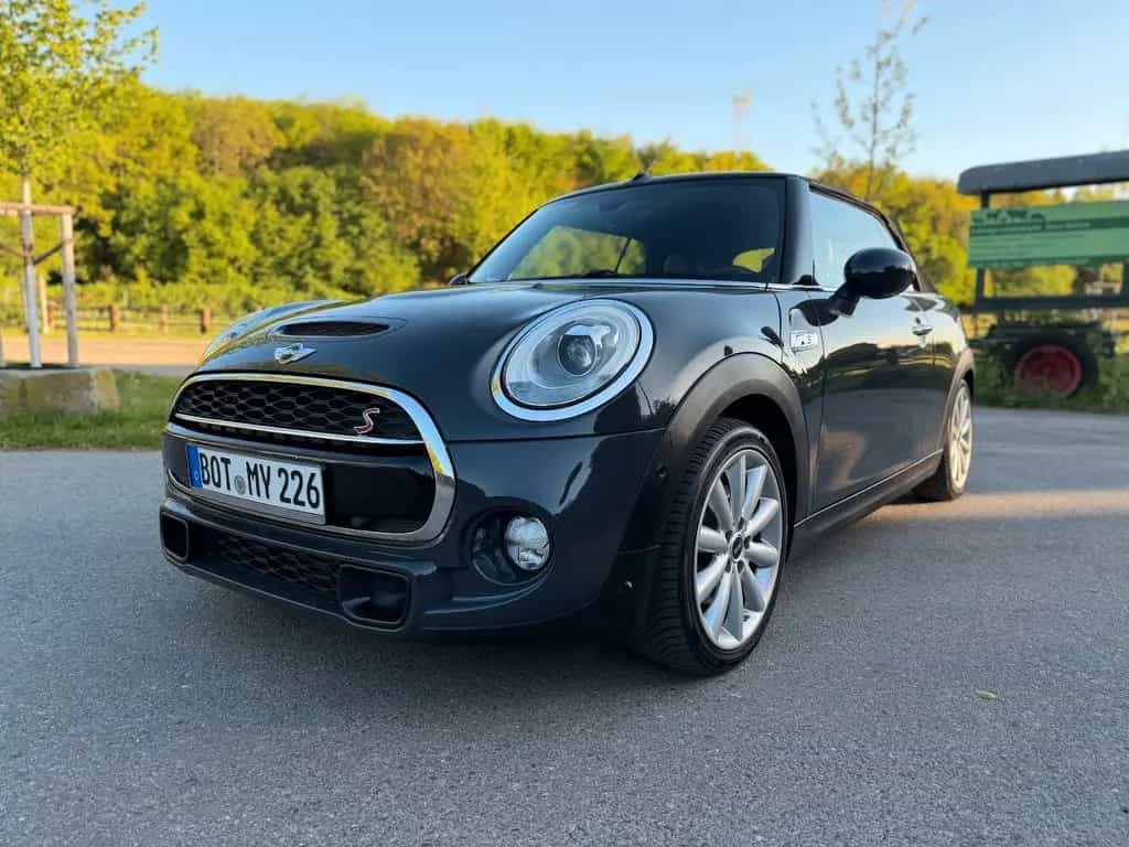 MINI Cooper S Cabrio / Harman Kardon / Allwetter 02/2018-photo-0