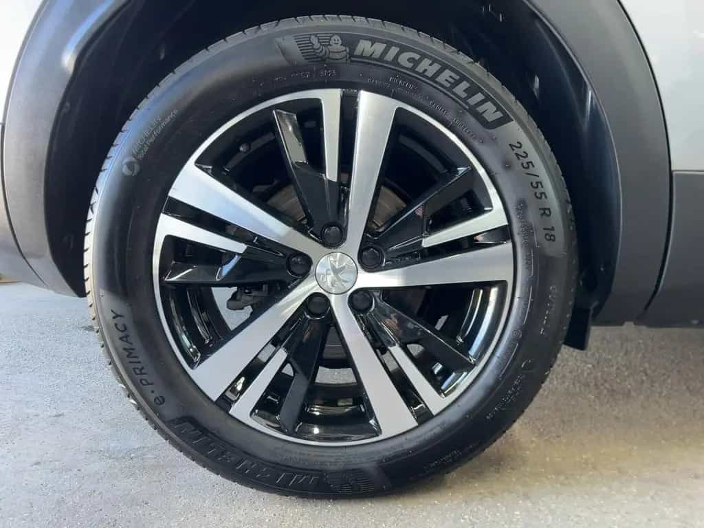 Peugeot 3008 1.2 PureTech 130 GT SHZ Rückfahrkamera PDC 11/2023-photo-19