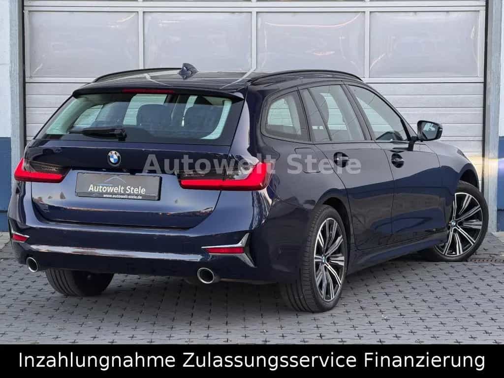 BMW 320 d xDrive Luxury Line NAV Leder AHK 03/2021-photo-3