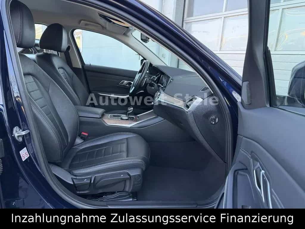BMW 320 d xDrive Luxury Line NAV Leder AHK 03/2021-photo-7