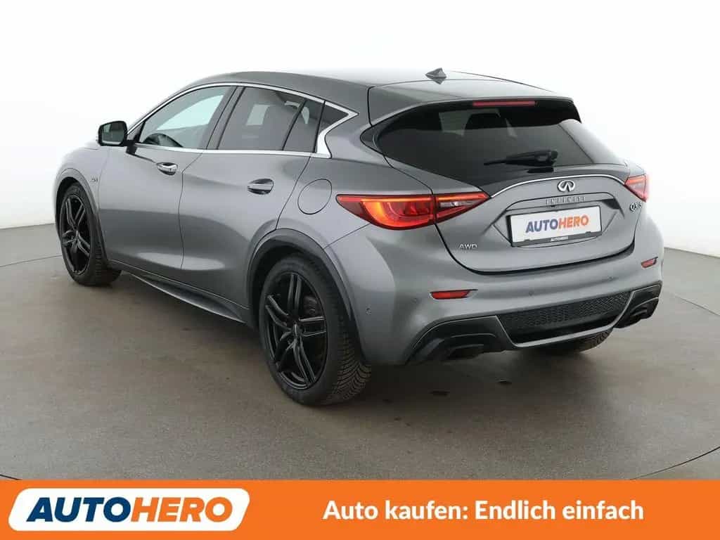 Infiniti Q30 2.0 Turbo Sport AWD Aut.*NAVI*CAM*PDC*SHZ* 09/2016-photo-3