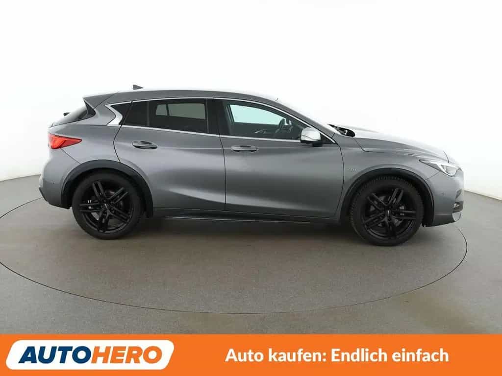 Infiniti Q30 2.0 Turbo Sport AWD Aut.*NAVI*CAM*PDC*SHZ* 09/2016-photo-6