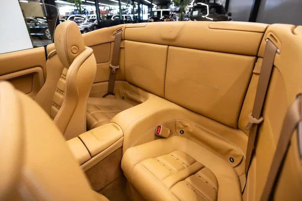 Ferrari California 4.3 V8 Dealer auto 12/2010-photo-17