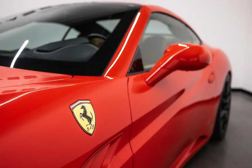 Ferrari California 4.3 V8 Dealer auto 12/2010-photo-22