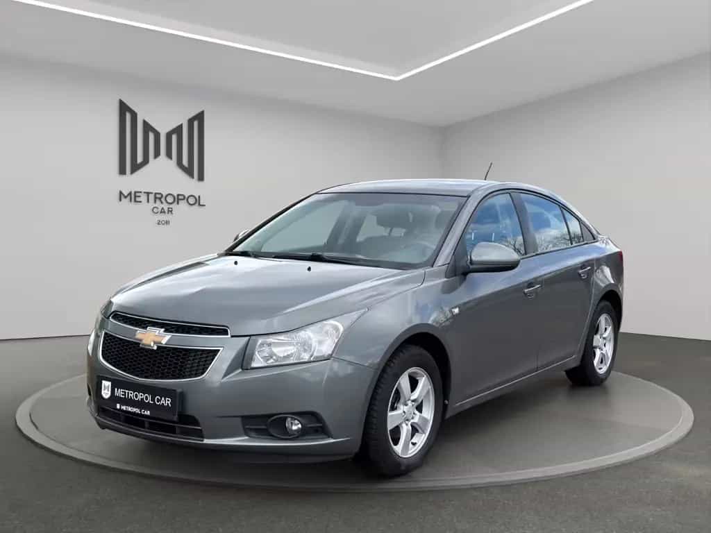 Chevrolet Cruze 1.6 LS PDC/KLIMA/SERVO/LMF/ZV+TÜV 10.26 06/2009-photo-0